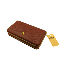 Elegant Ladies Clutch