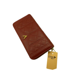 Elegant Ladies Clutch