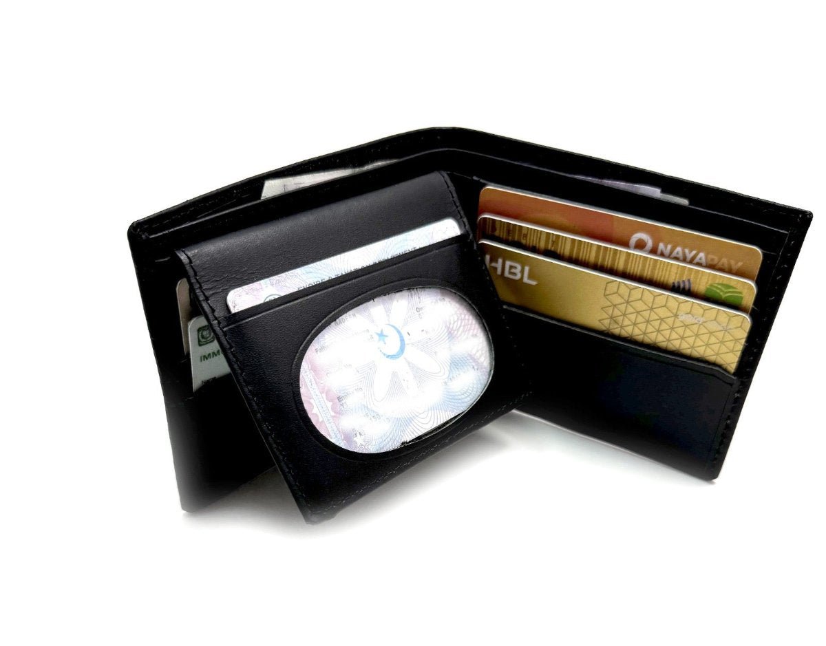 Geniune Leather Wallet in Crocodile Pattern With Soft Velvet Interior - TRENDZYOL