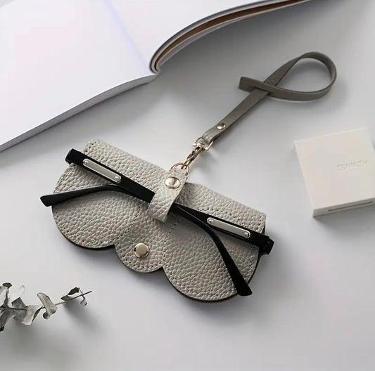 Handy Anti-Pressure Glasses Pouch